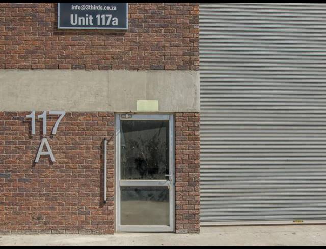 1,373M² WAREHOUSE TO LET IN BELLVILLE SOUTH